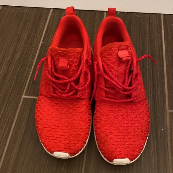 Nike Roshe NM Flyknit Mens Athletic Running Shoes Size 8.5 Red 677243-603 - Picture 2 of 5